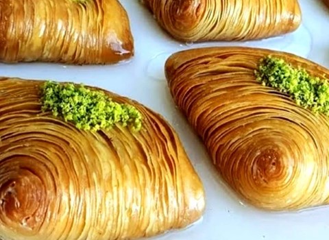 تصویر 5 از قیمت باقلوا هندی پسته ای با کیفیت ارزان + خرید عمده